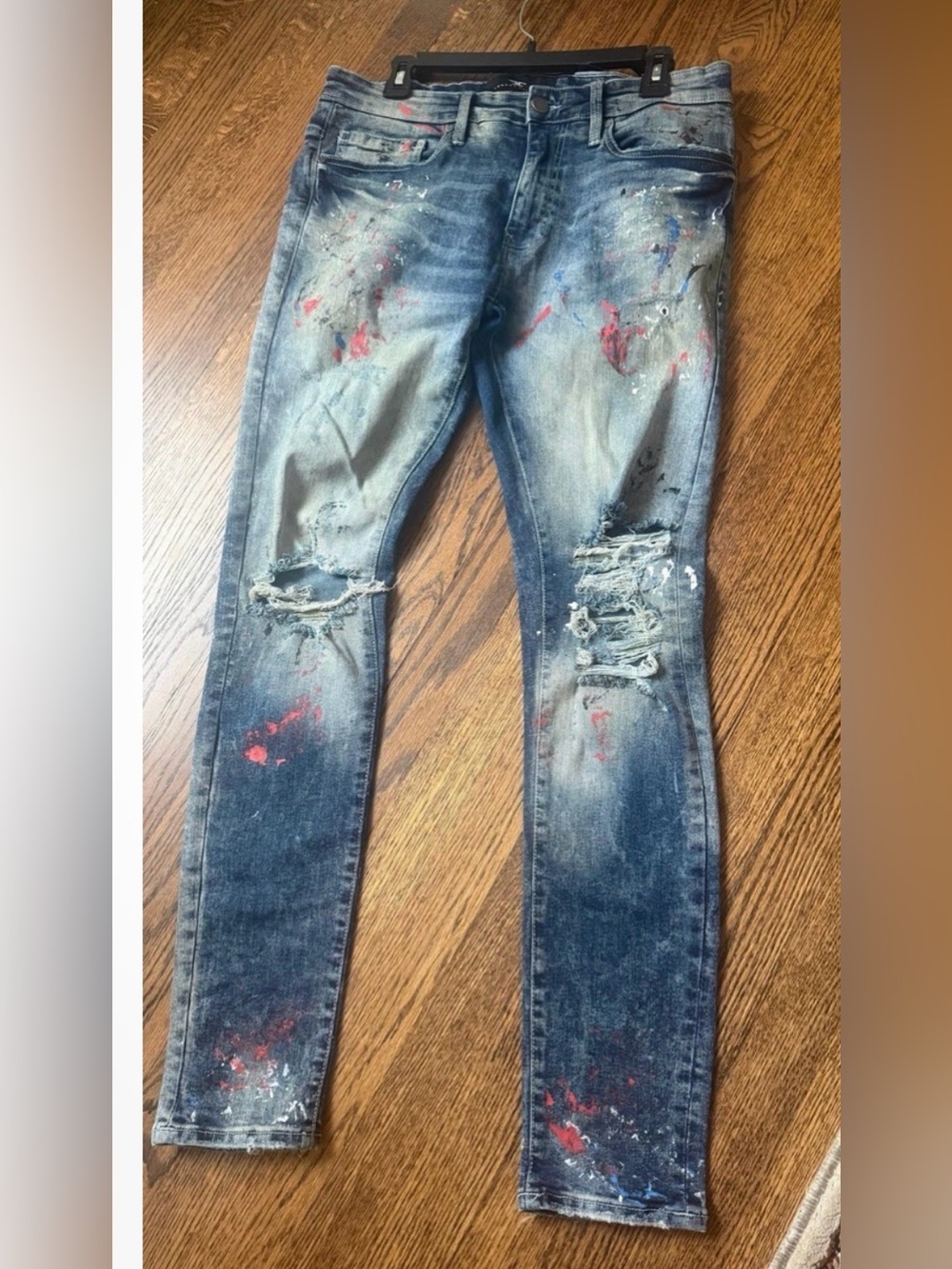 Women’s Distressed Skinny Jeans with Paint-Splatter Detail - Blue